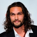 On November 15, 2008, Jason Momoa was attacked with a broken beer glass in Hollywood. Momoa received around 140 stitches during reconstructive surgery.