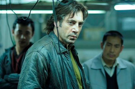 Biutiful is about a man embroiled in shady dealings who is confronted by a childhood friend, now a policeman.