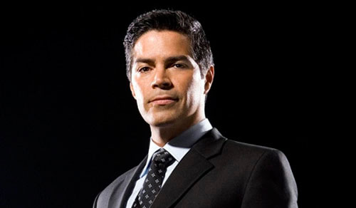 In 2005, Esai Morales (along with Mercedes Ruehl) received the Rita Moreno HOLA Award for Excellence from the Hispanic Organization of Latin Actors (HOLA)