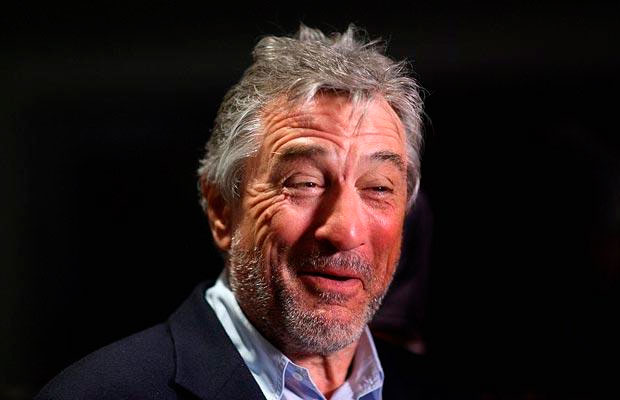 In 2003, it was announced that De Niro had been diagnosed with prostate cancer, although he went on to make a full recovery